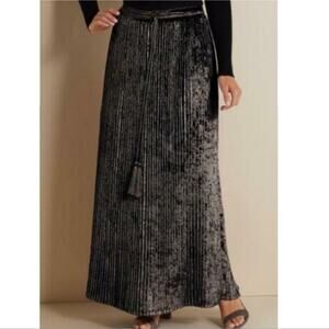 Soft Surroundings Vivian Black Velvet Accordian Pleated Maxi Skirt Petite Medium